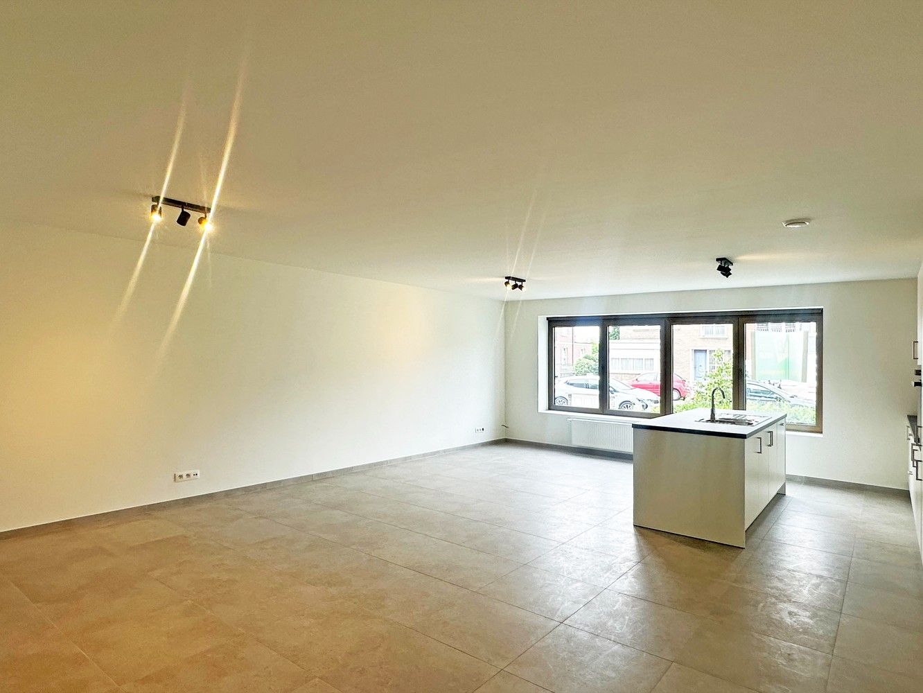 Prachtig ruim gelijkvloers appartement met 4 slaapkamers & tuin in Lier! foto 6