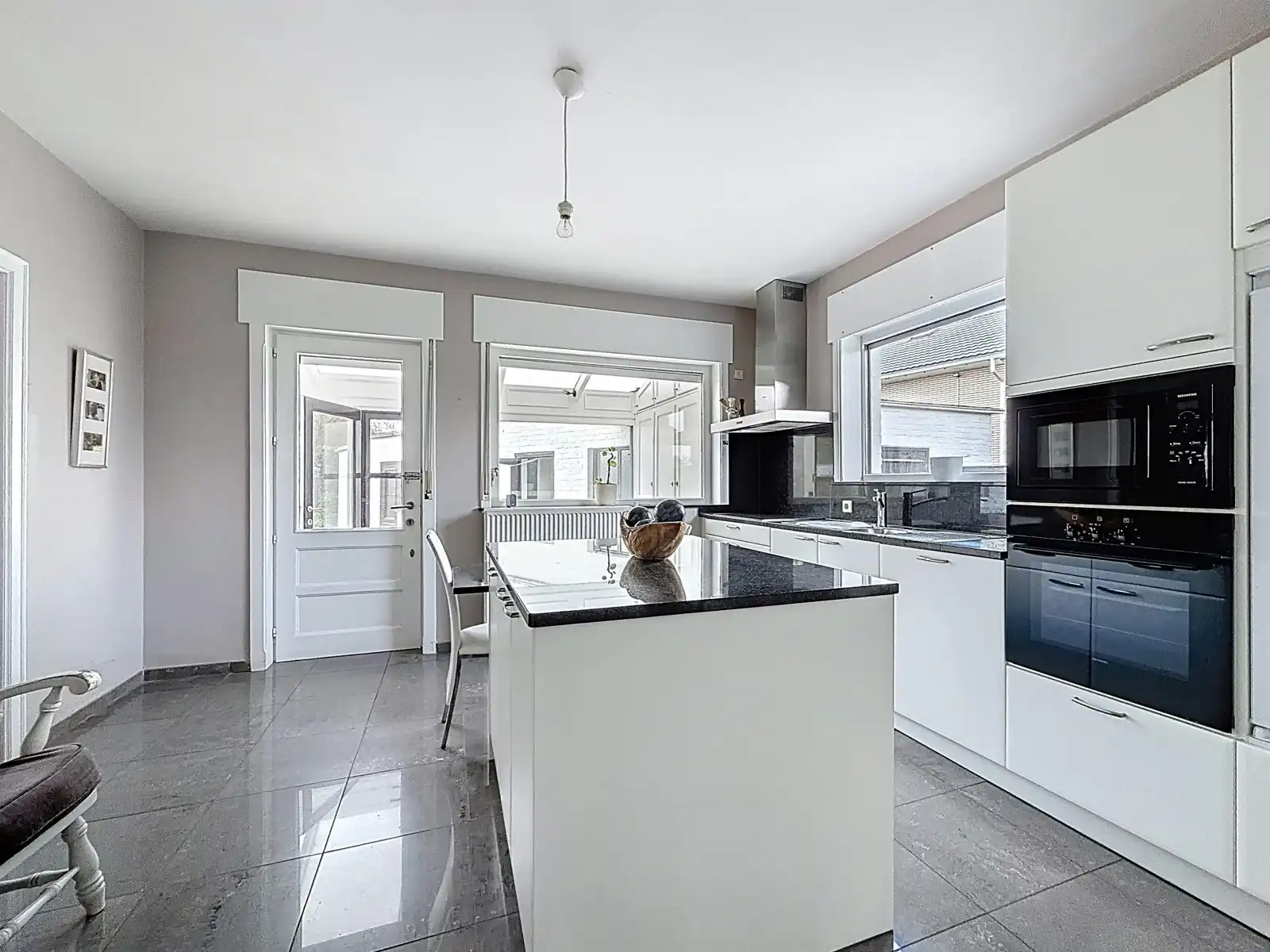 Charmante Villa MET 3 SLPK, Riante Tuin EN Garage! foto 9