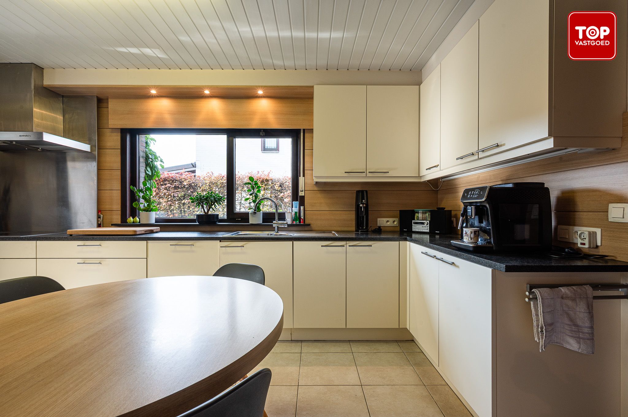 Instapklare woning met 3 slaapkamers in rustige straat. foto 7