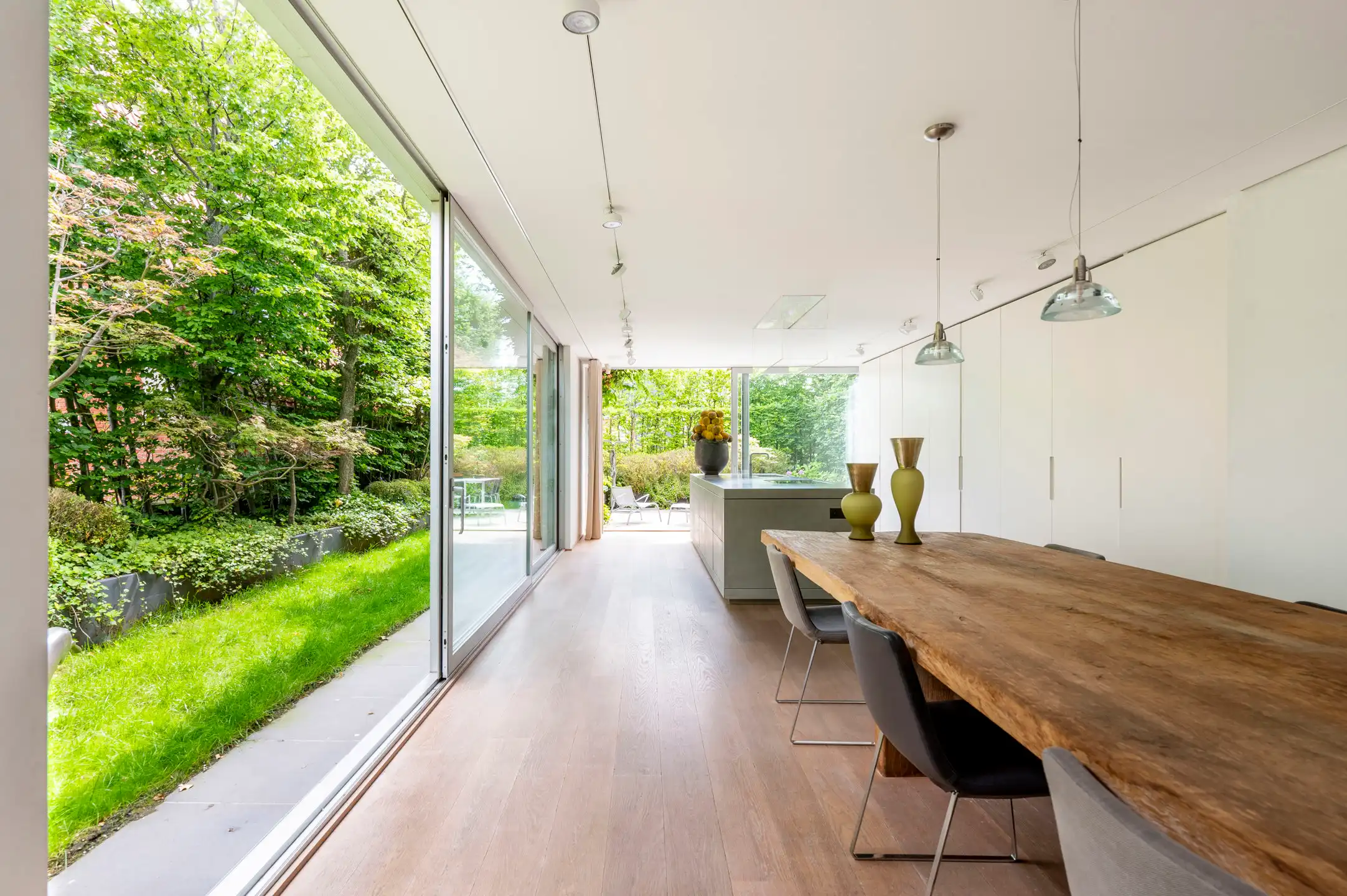 ANTWERPEN-ZURENBORG -  Luxe appartement met zwembad! foto 3