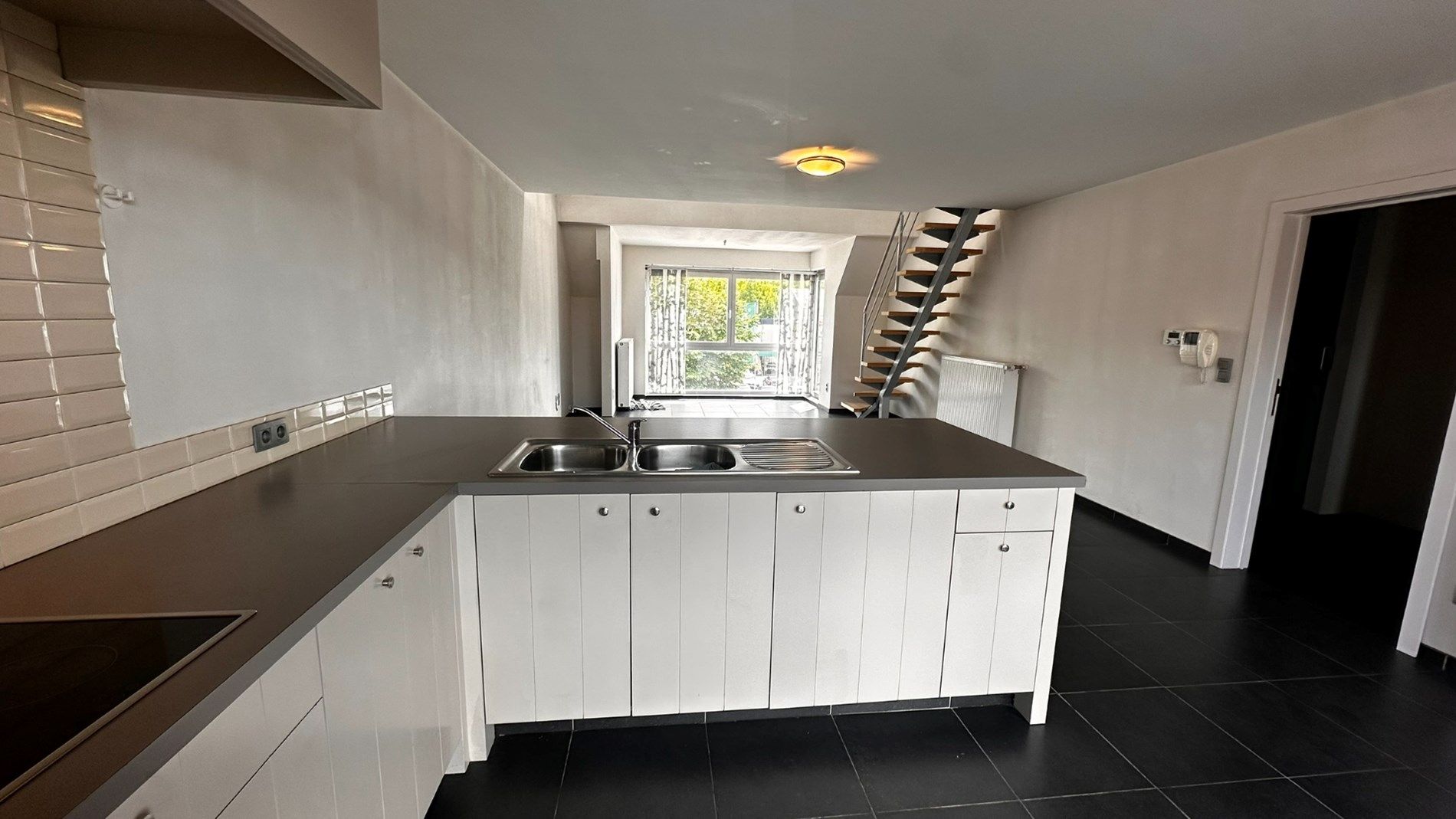 Duplex-appartement te Lokeren met garage en terras foto 3