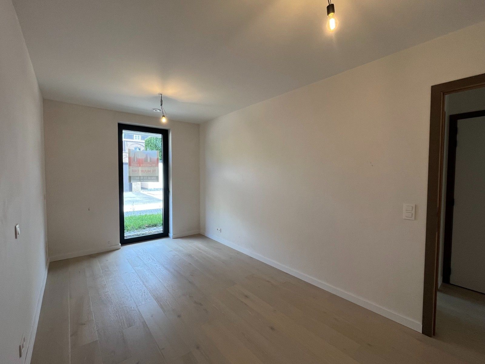 Nieuwbouwappartement te huur in hartje Waregem! foto 19