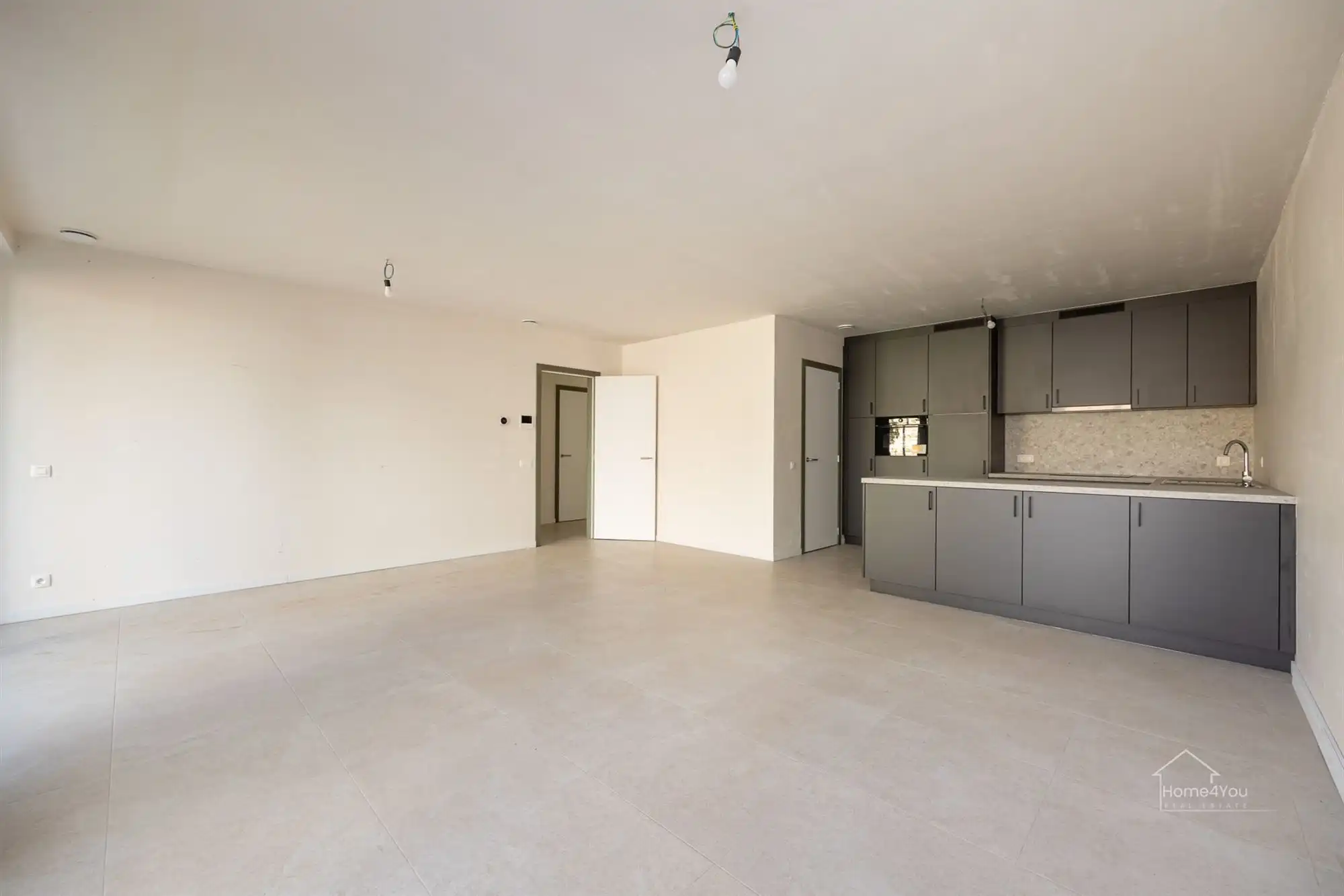 Nieuwbouw gelijkvloers appartement met aangename tuin foto 4