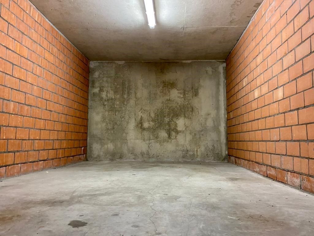 Afgesloten Garagebox te huur gelegen te Oostende - Mariakerke foto 2