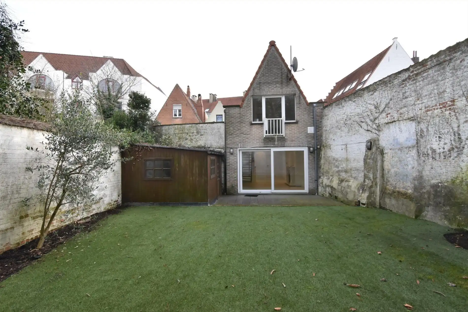 Gelijkvloersappartement met ruime tuin foto 11