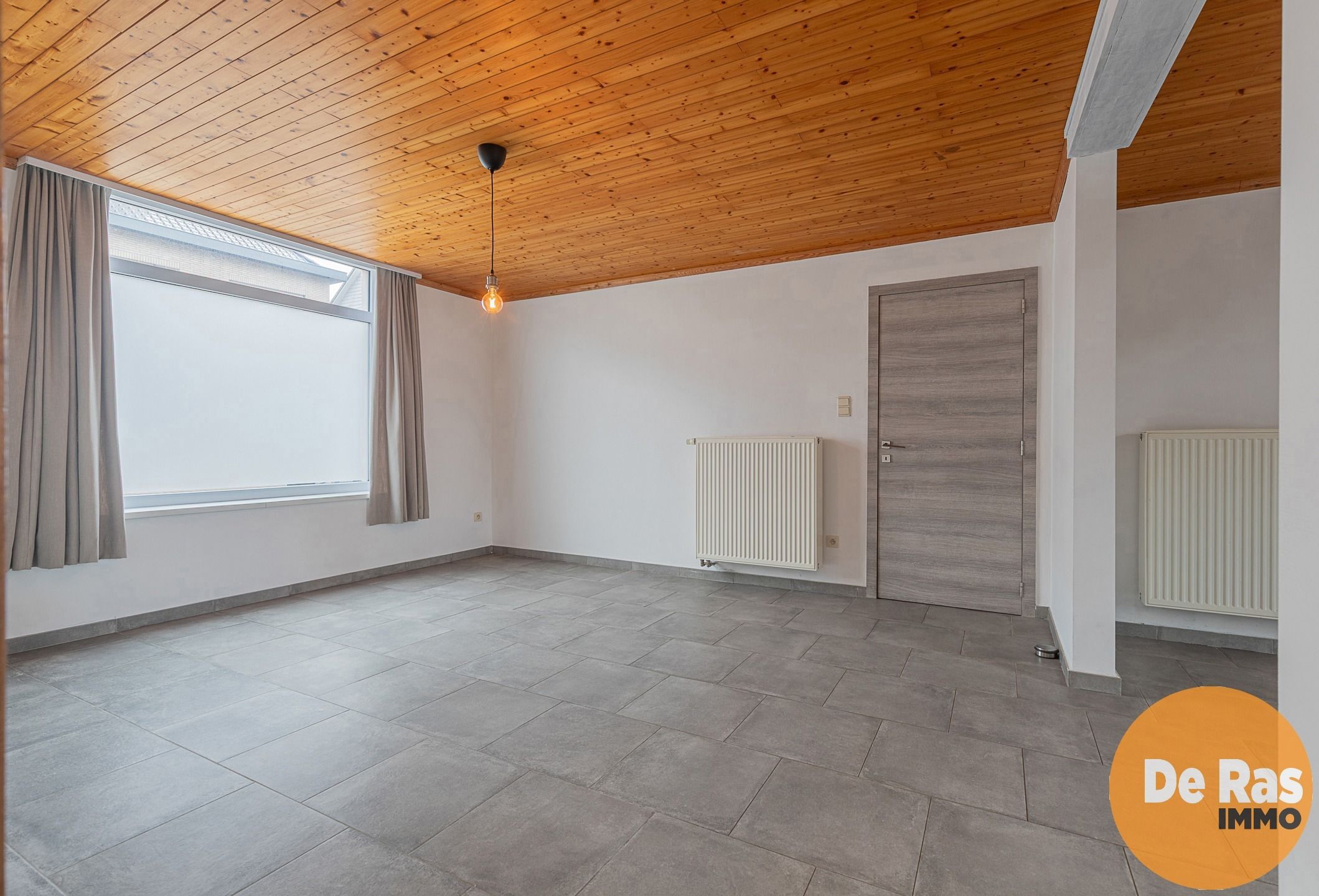 ZOTTEGEM - Gunstig gelegen en gerenoveerde woning met tuin! foto 9