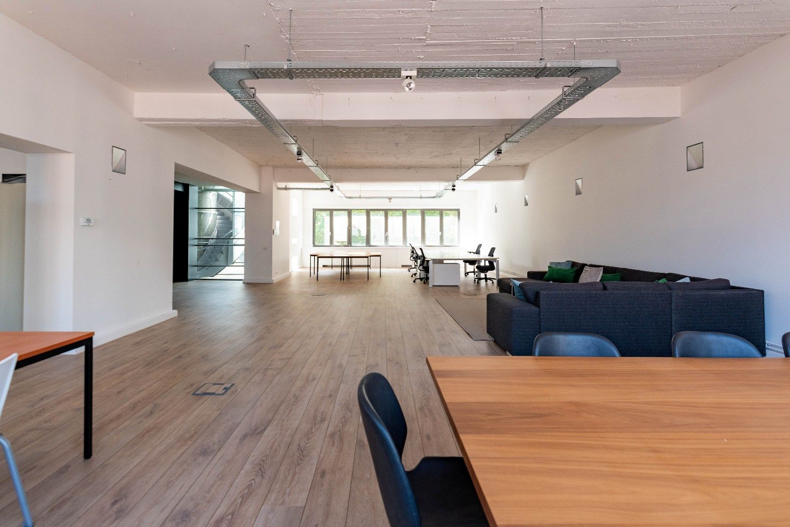 Kantoor te huur foto 8