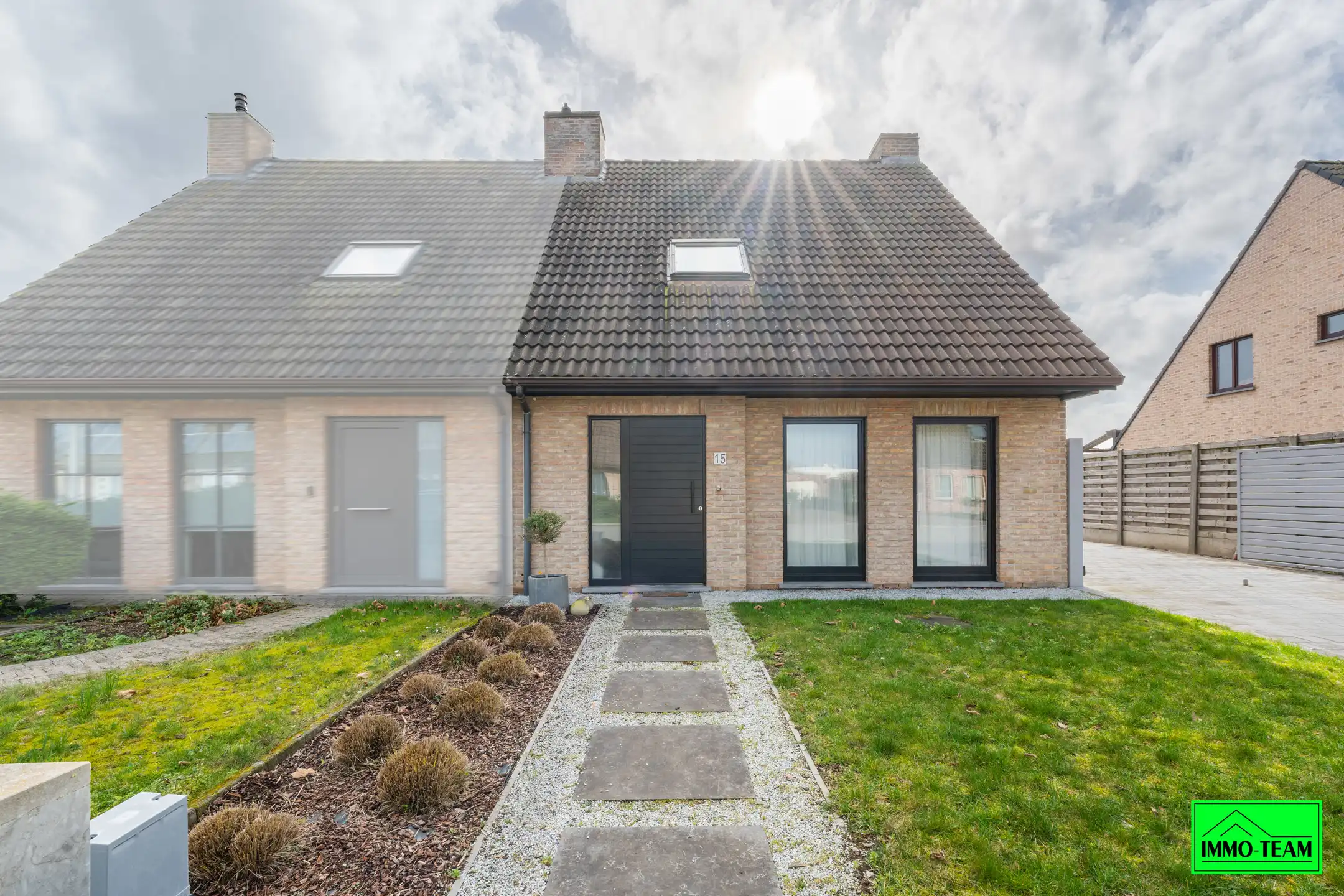 Instapklare 3‑gevelwoning in een rustige, residentiële wijk foto 2