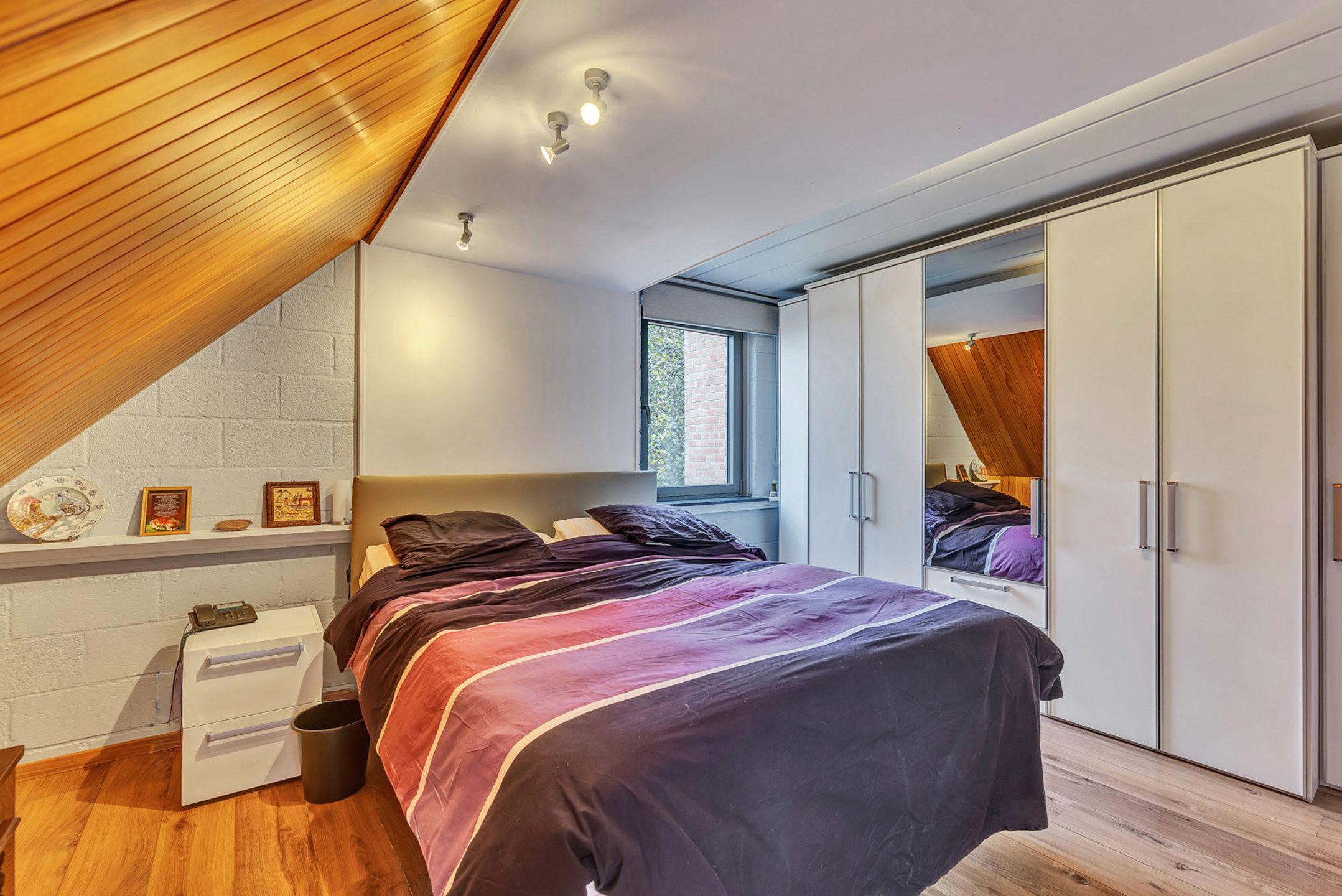 Architecturale woning met 4 slaapkamers, tuin en garage! foto 14