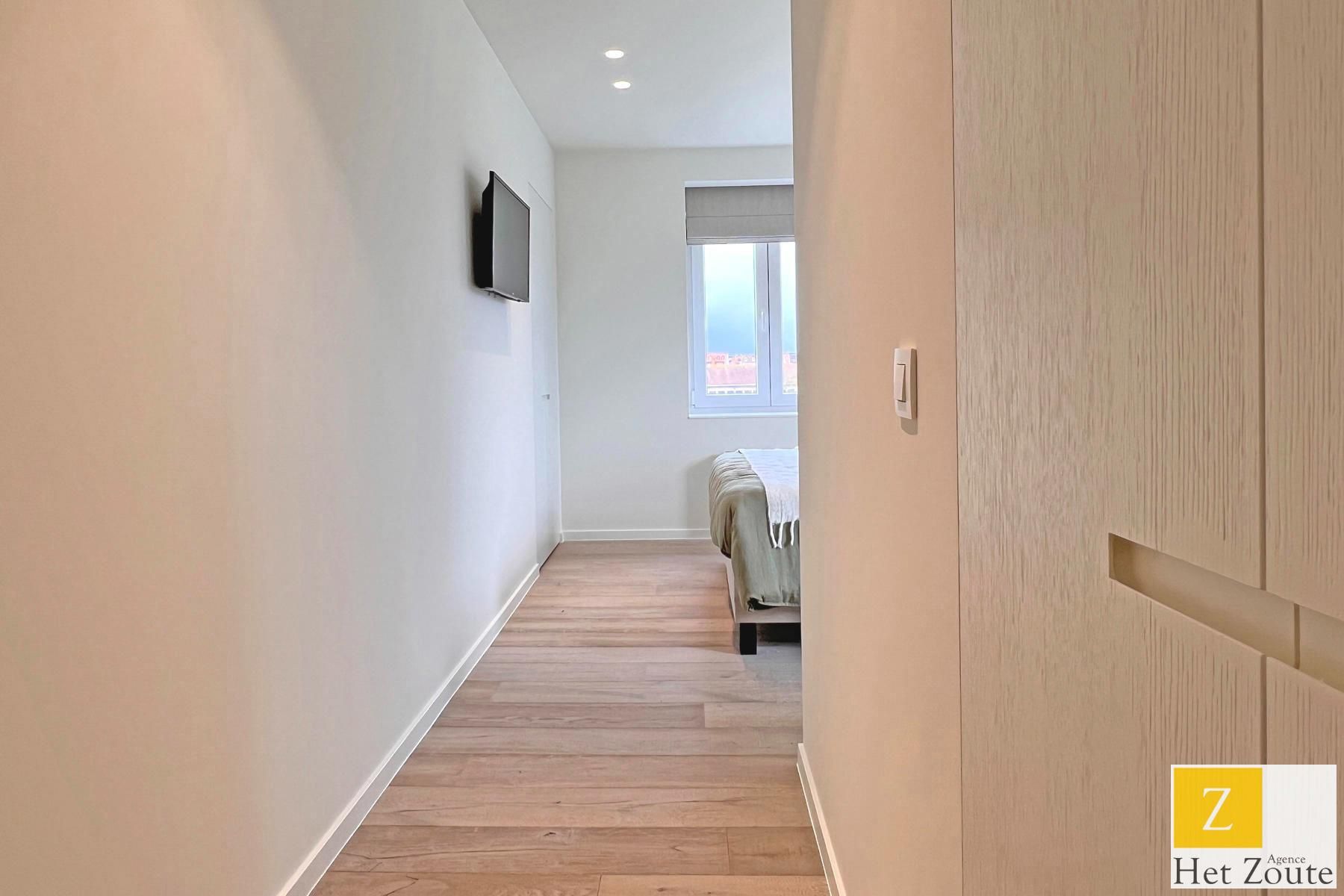 Gerenoveerd appartement met zicht over het Zegemeer, Knokke foto 16