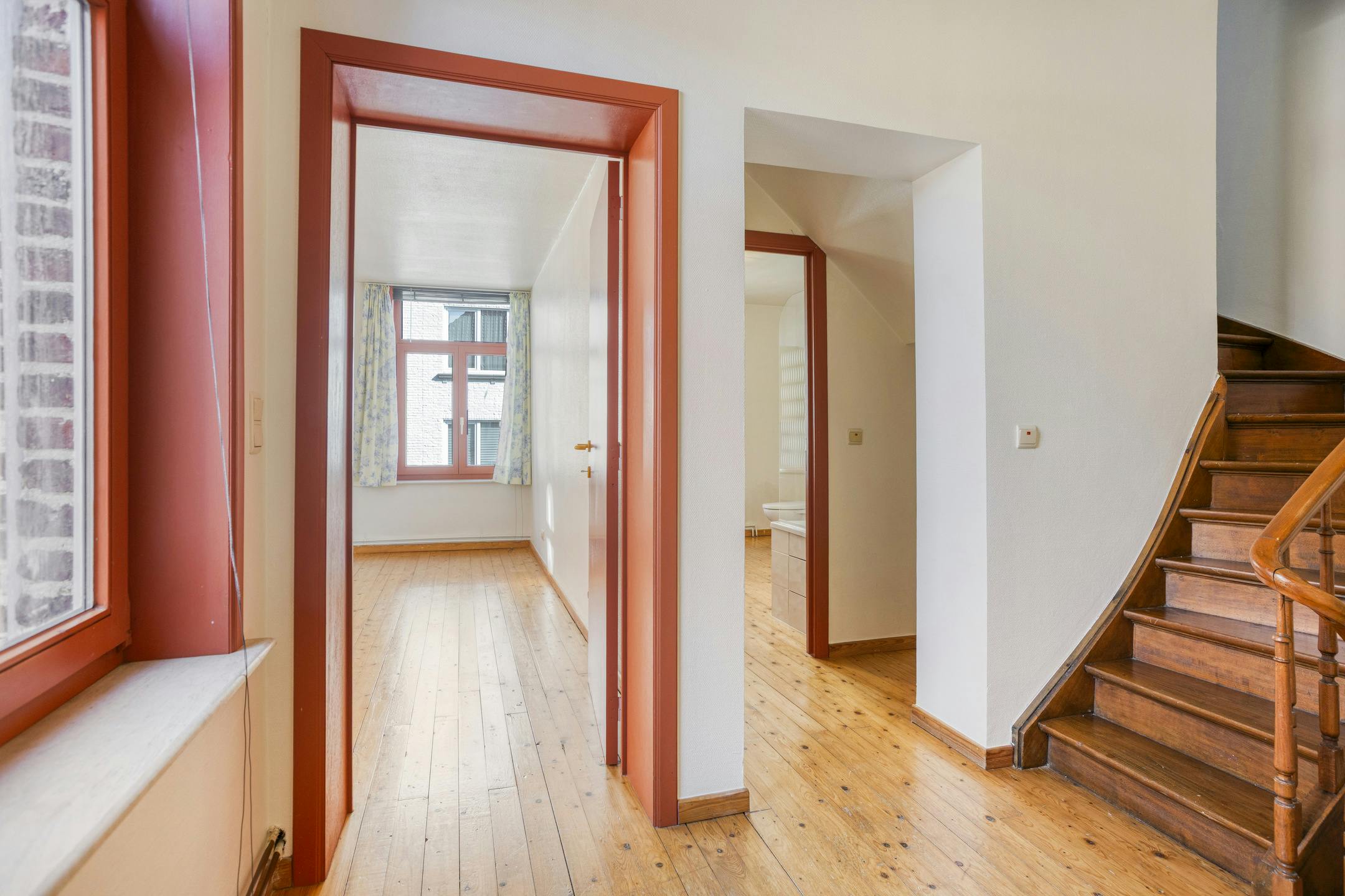 Instapklaar huis te koop in Ieper centrum foto 15