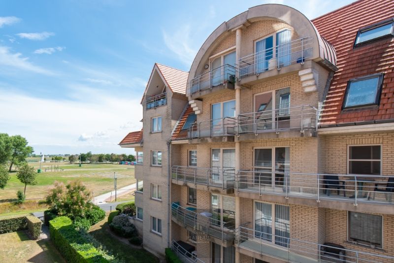 Ruim zongericht appartement met 2 slaapkamers. foto 2