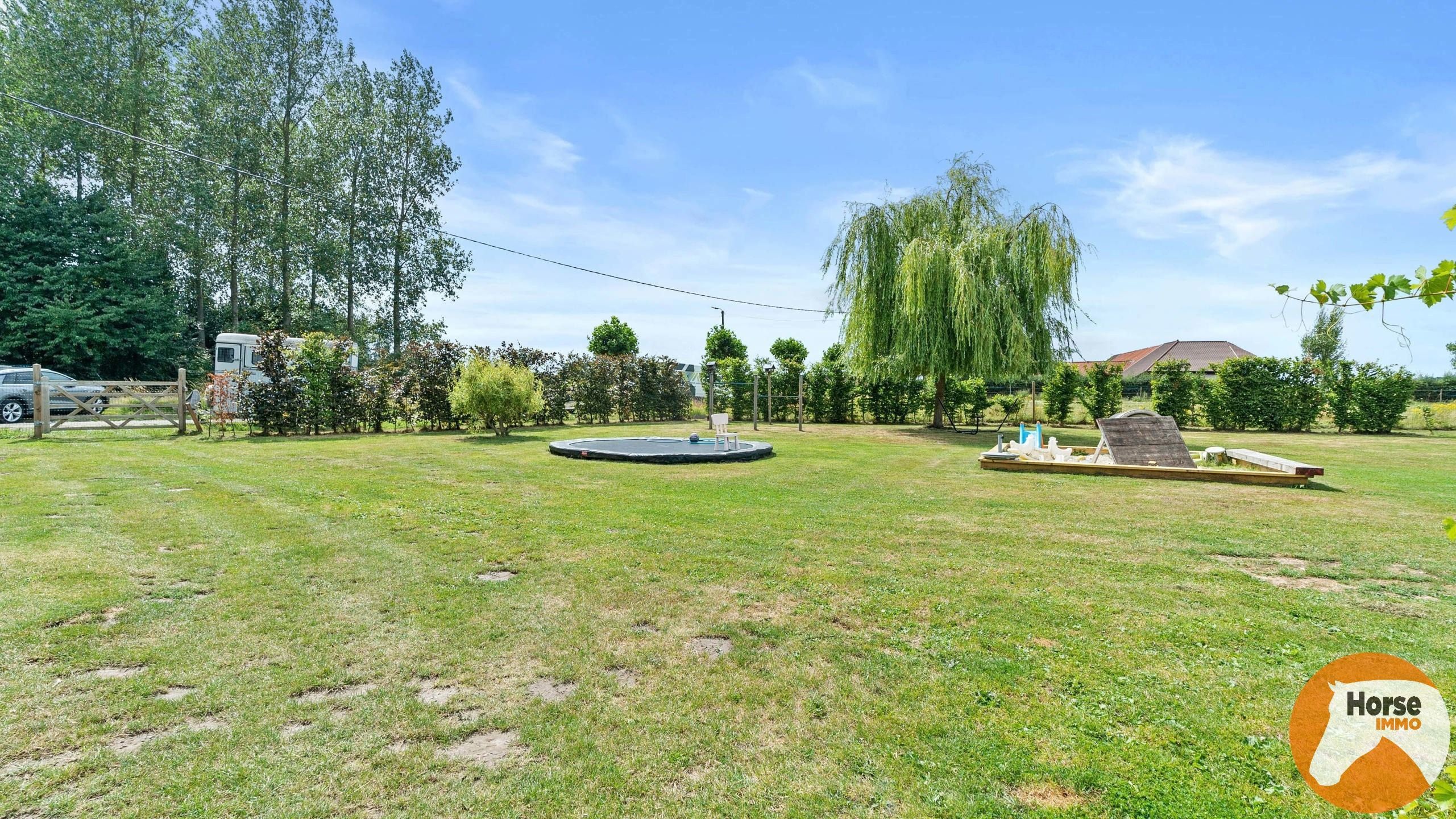 GEETBETS - Gerenoveerde woning met paardenfaciliteiten foto 8