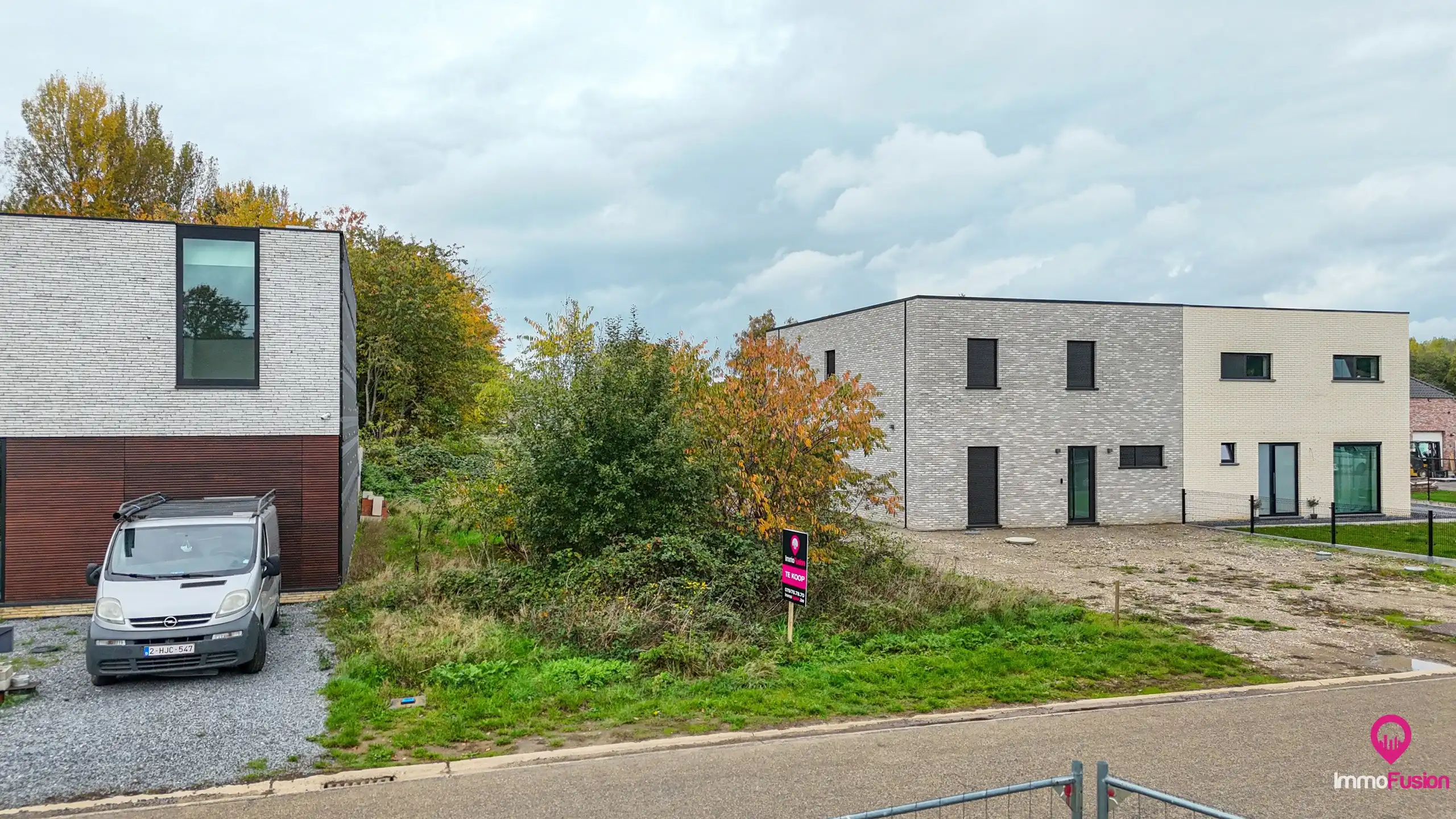 Bouwgrond 30.2 voor HOB in bosrijke omgeving! foto 3