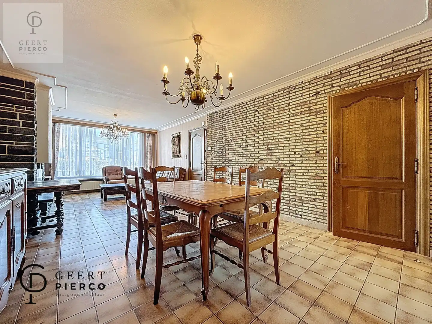 Statige woonst te Landen foto 10