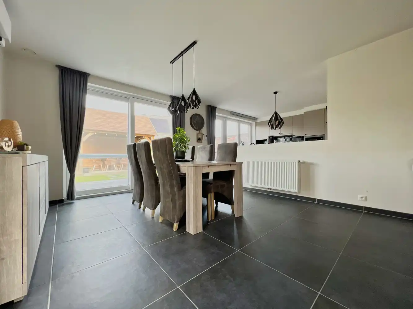 Recente, smaakvolle woning (3 slpks) + aangelegde tuin! foto 6