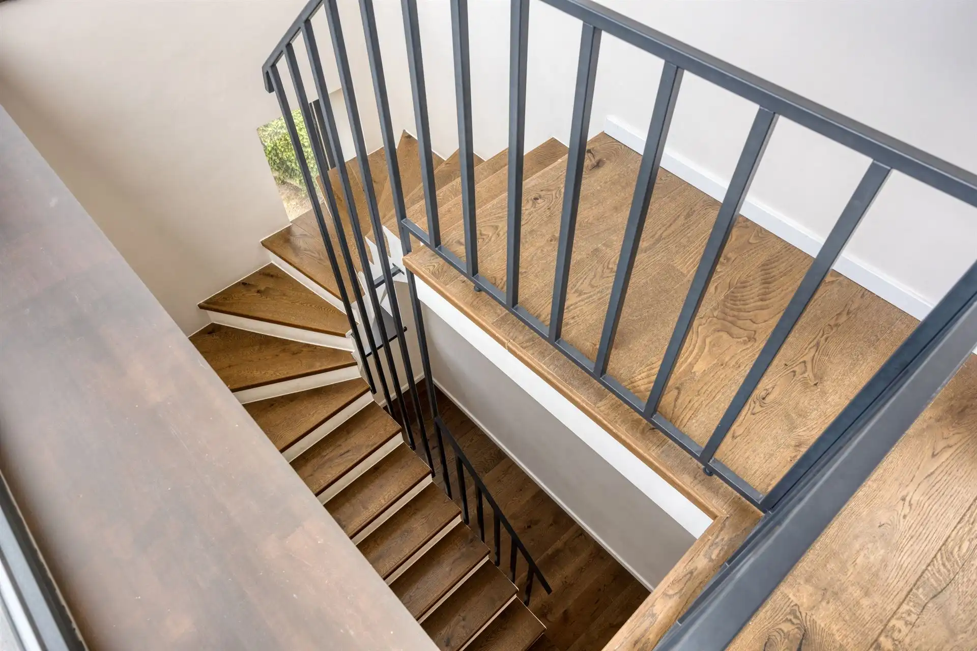 Prachtig gerenoveerde & charmante 3-gevel woning in centrum foto 27