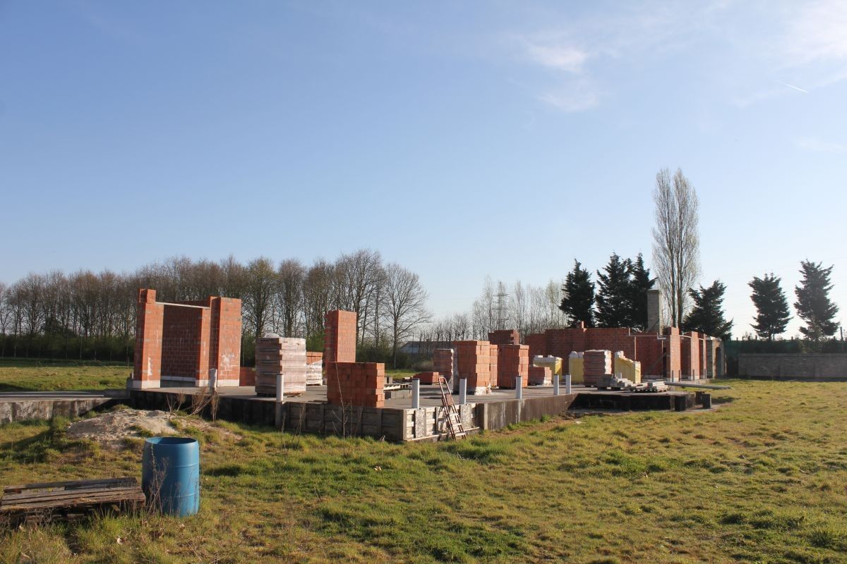 Rendabele plantenkwekerij van circa 9 ha te koop te Menen foto 10