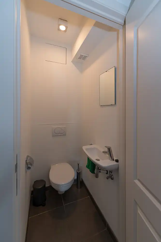Dakappartement met uitzicht op veel groen foto 14