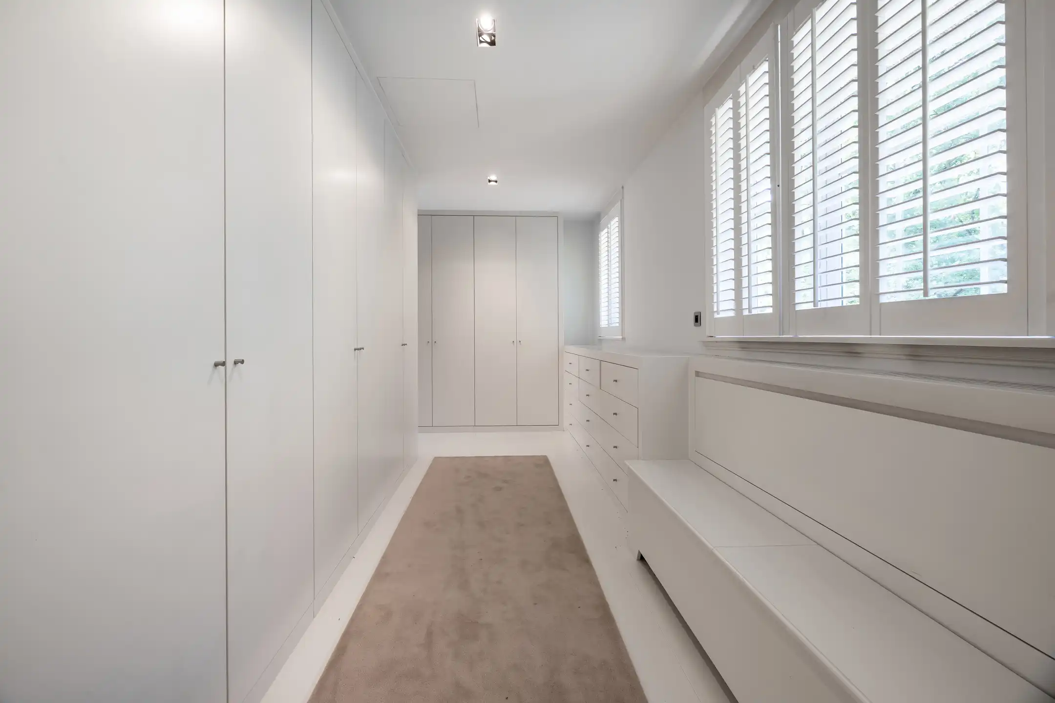 Instapklare villa op een riant perceel van 3.750 m² foto 30