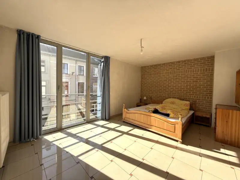 Zeer ruime woning + groot bijgebouw nabij de Visserij foto 8