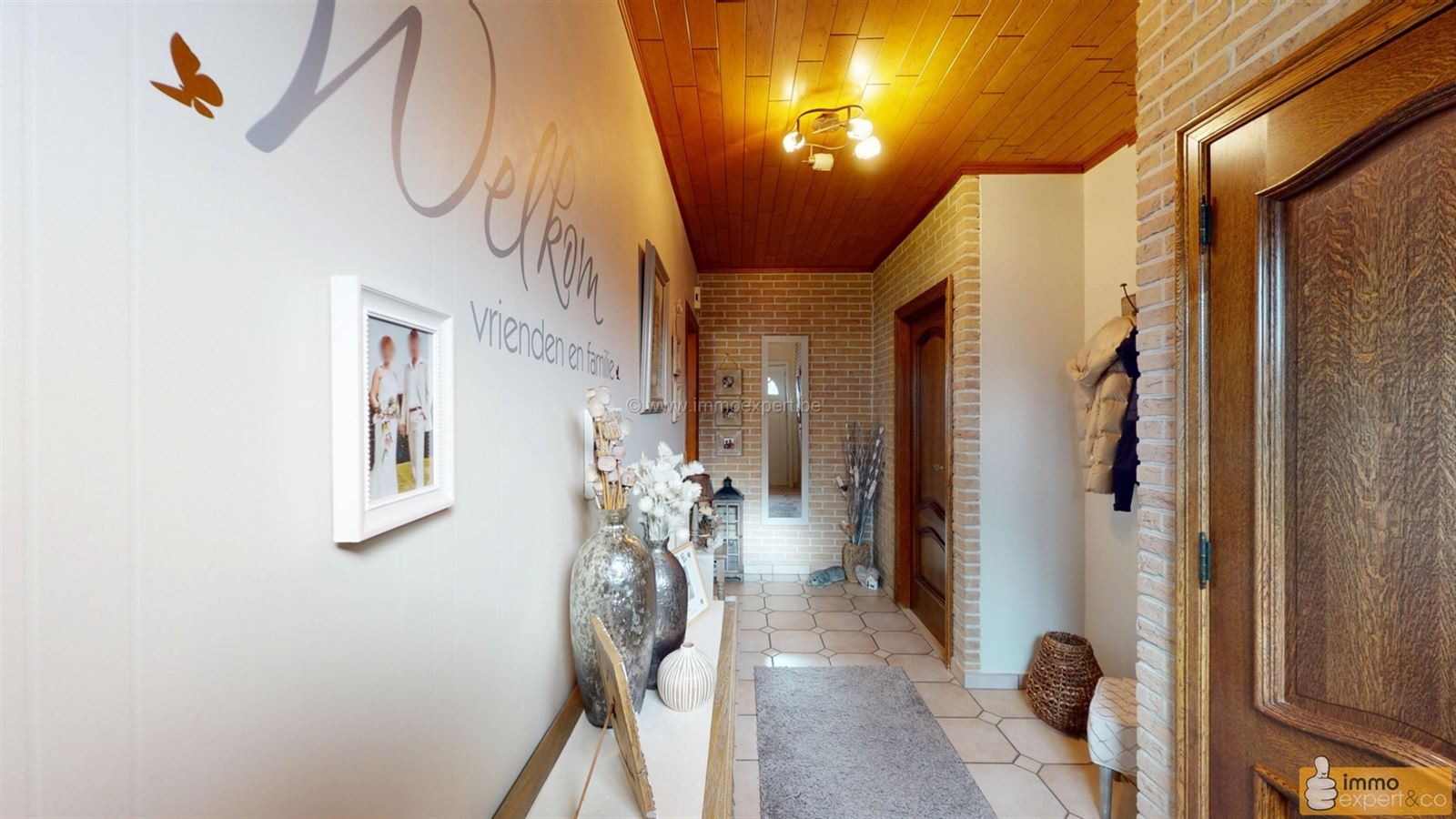 Sint-Pieters-Leeuw: Bungalow met 3 slaapkamers en inrichtbare zolder. foto 2