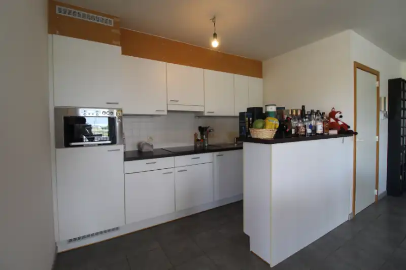 2-slaapkamer appartement nabij centrum Roeselare foto 4