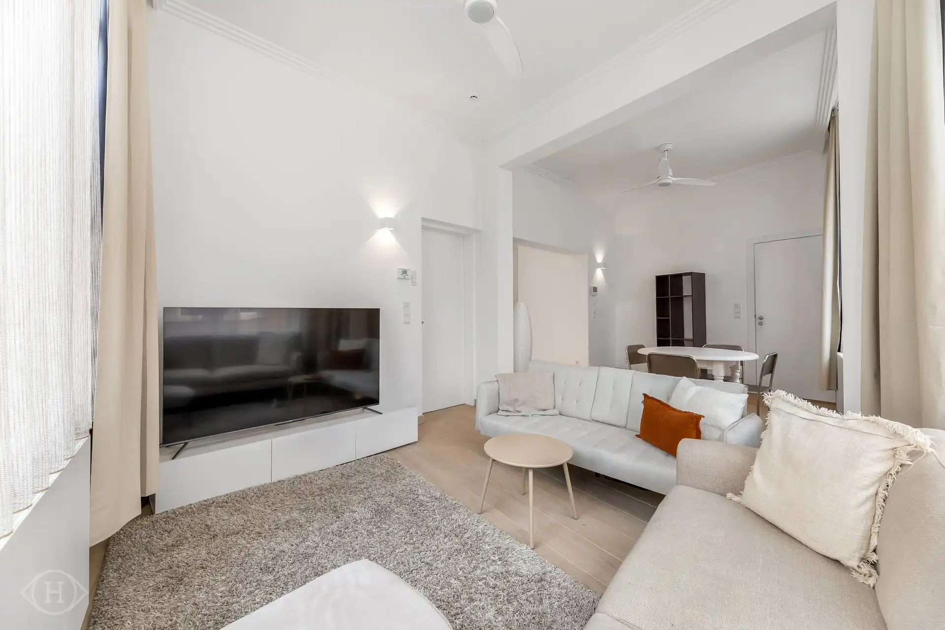Lichtrijk éénslaapkamerappartement hartje Leuven foto 6