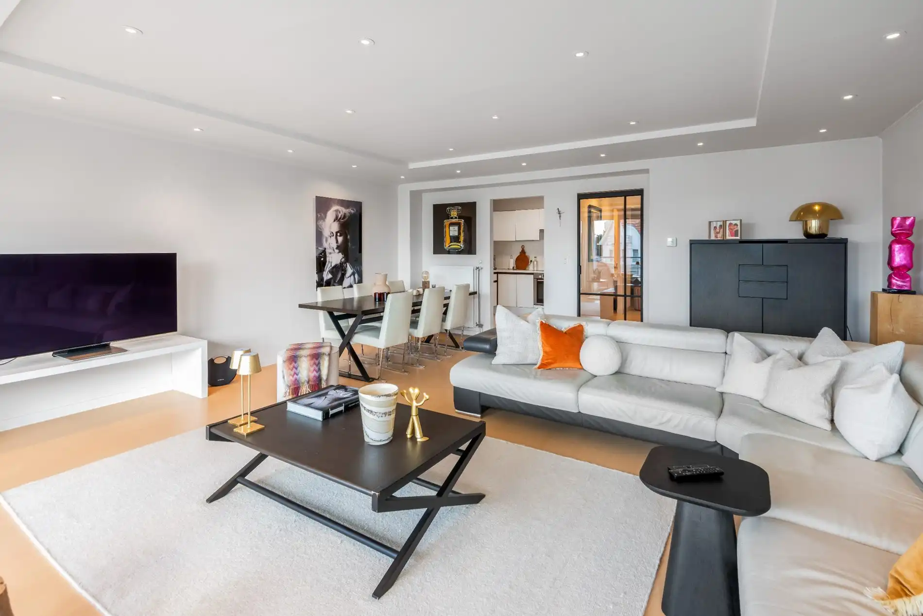 Zuidgericht appartement op de Kustlaan in het Zoute met UNIEK OPEN ZICHT ! foto 4