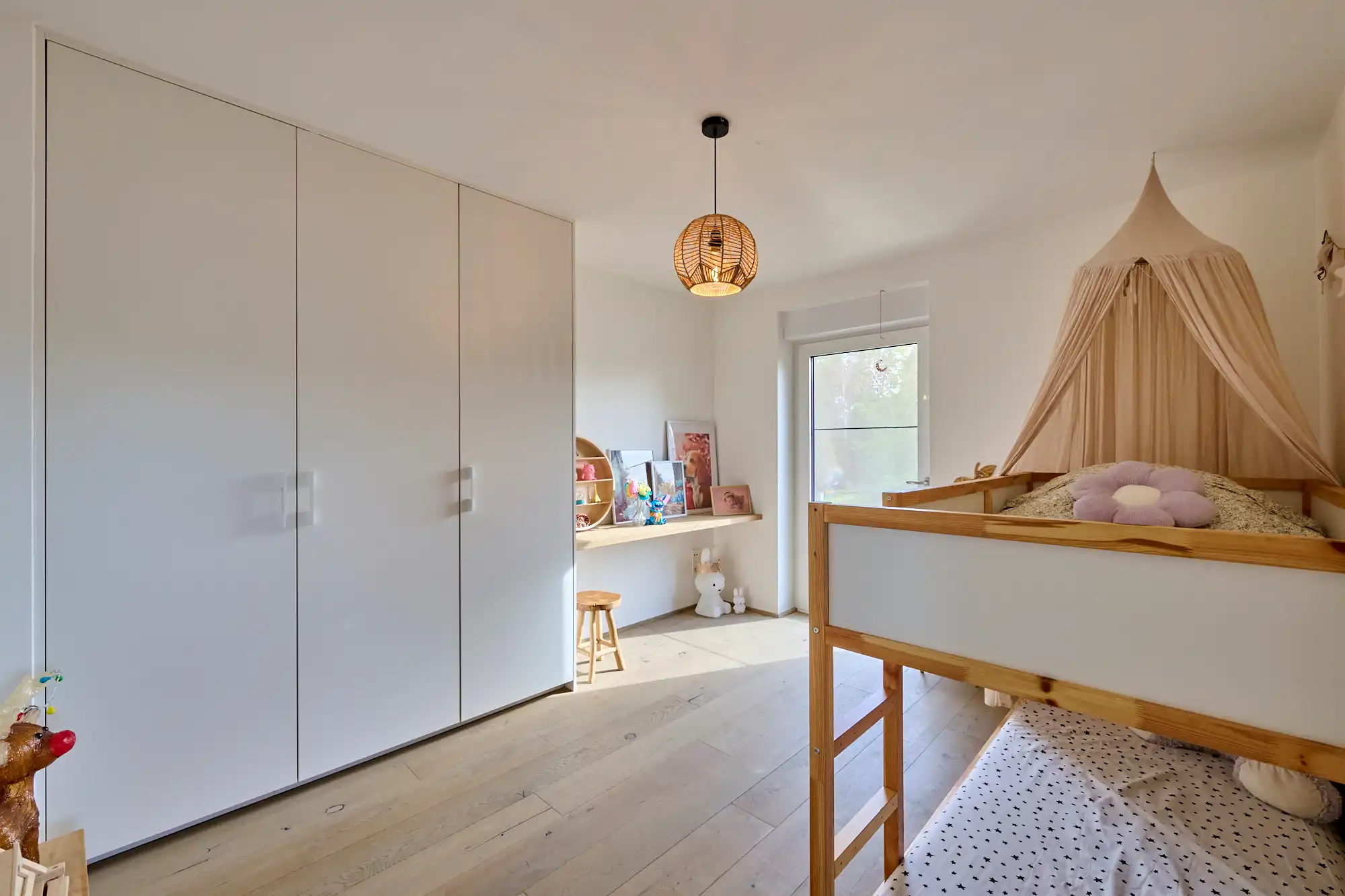 Recente villa op breed perceel prachtig zicht foto 15