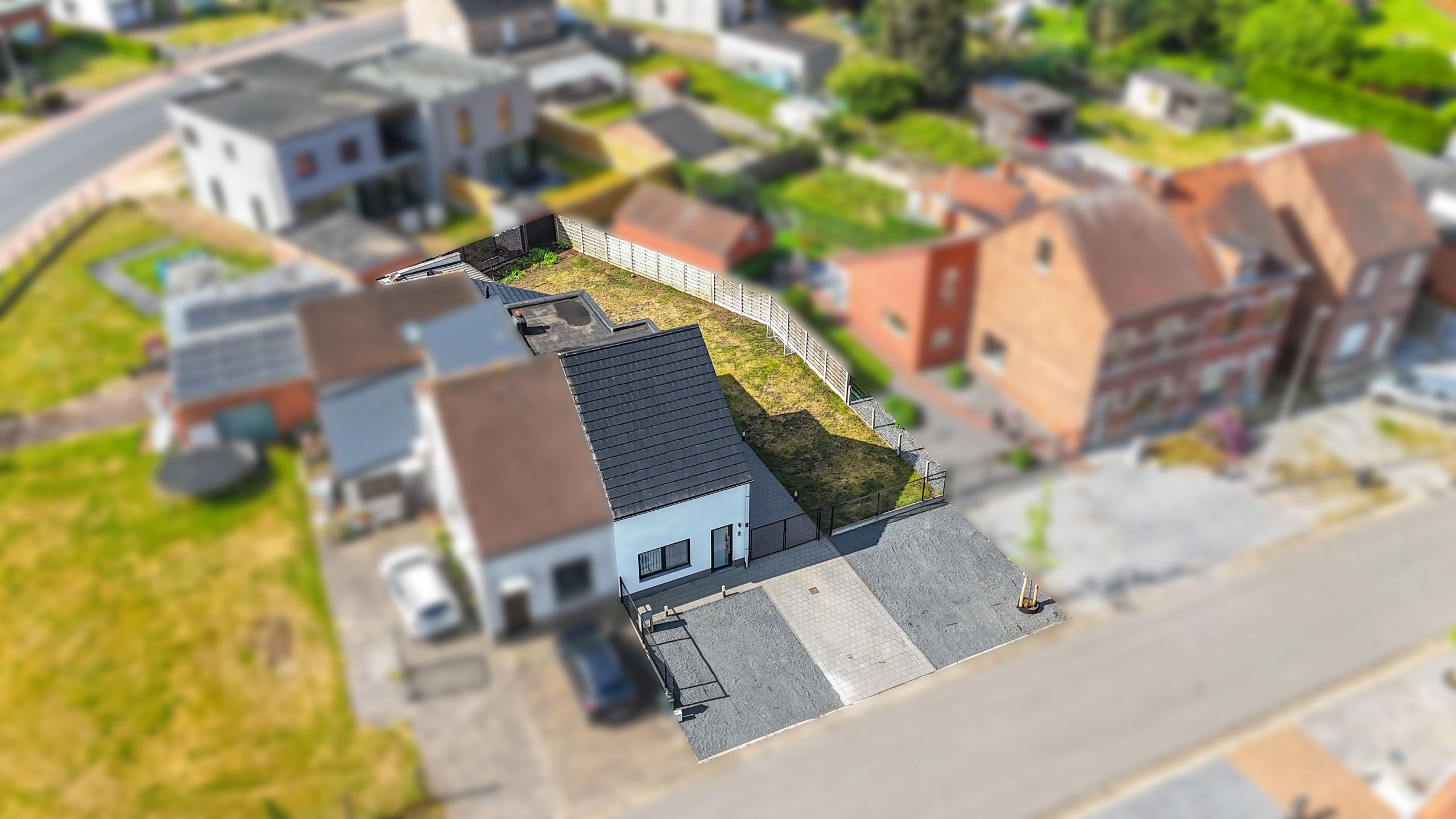 Instapklare, volledig vernieuwde woning met tuin in Beringen foto 32