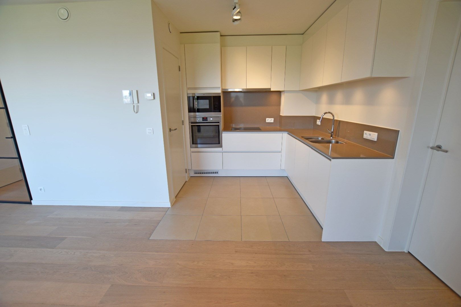 Mooi appartement met terras in Duinenwater foto 2