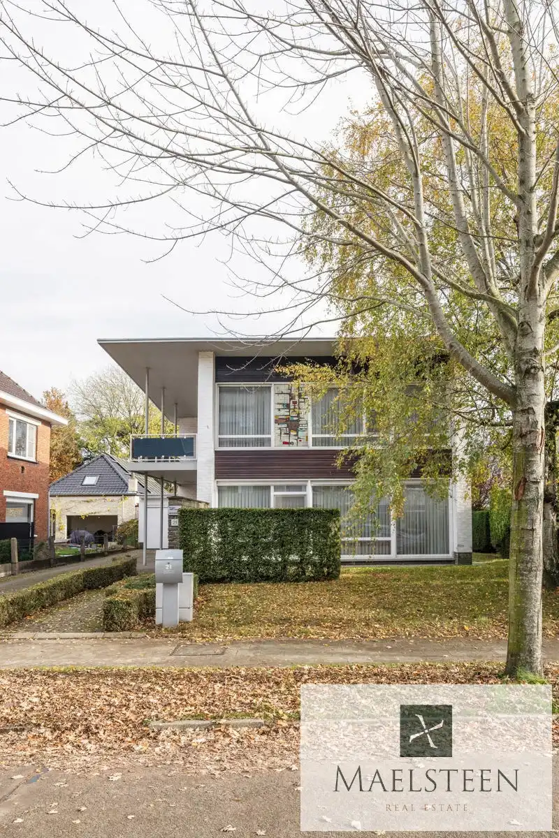 Architecturale woning op 1078 m² te Sint-Andries foto 10