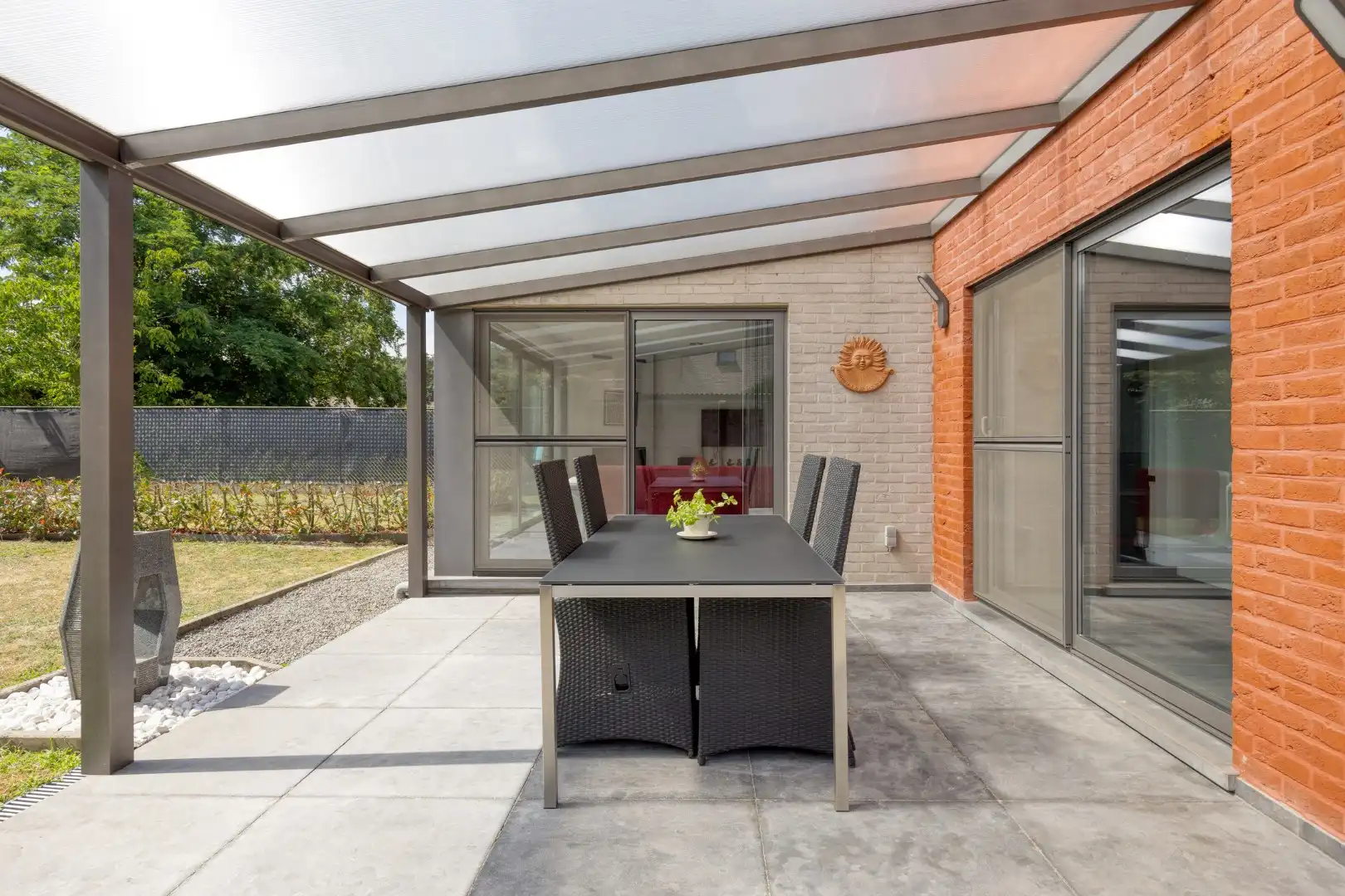 Stijlvolle villa met zonnige tuin waar comfort, kwaliteit en duurzaamheid samenkomen foto 26
