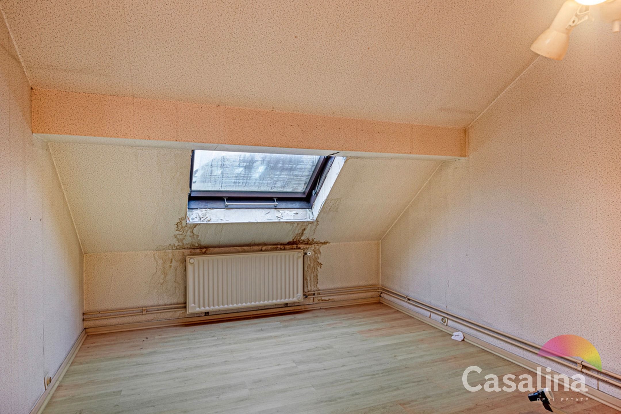 Gemengd gebouw met tal van exploitatiemogelijkheden foto 24