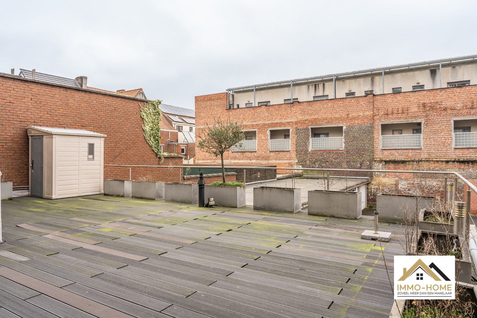 Instapklaar ruim appartement met TOPligging,dicht bij E17,UZ Gent, station foto 23