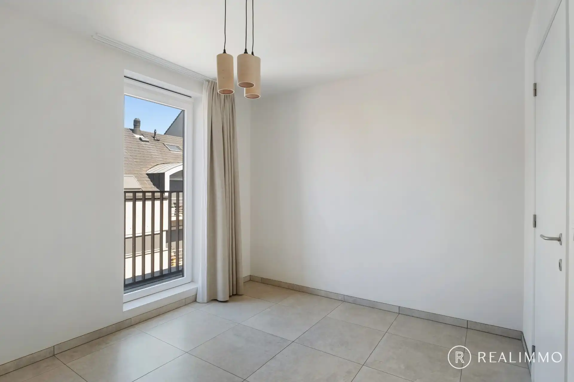 Instapklaar nieuwbouwappartement in hartje Desselgem foto 10