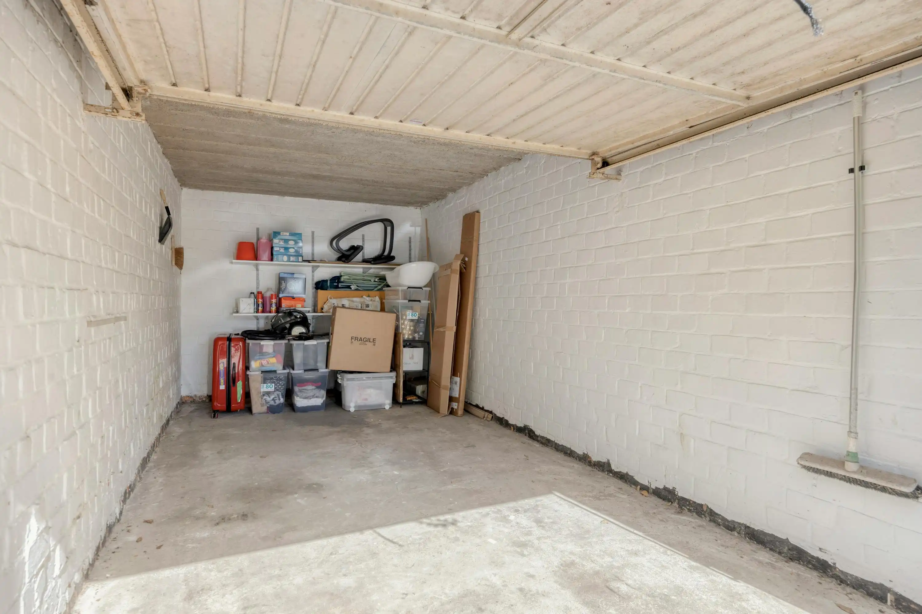 Instapklaar appartement met 2 kamers en garage in Strombeek foto 15