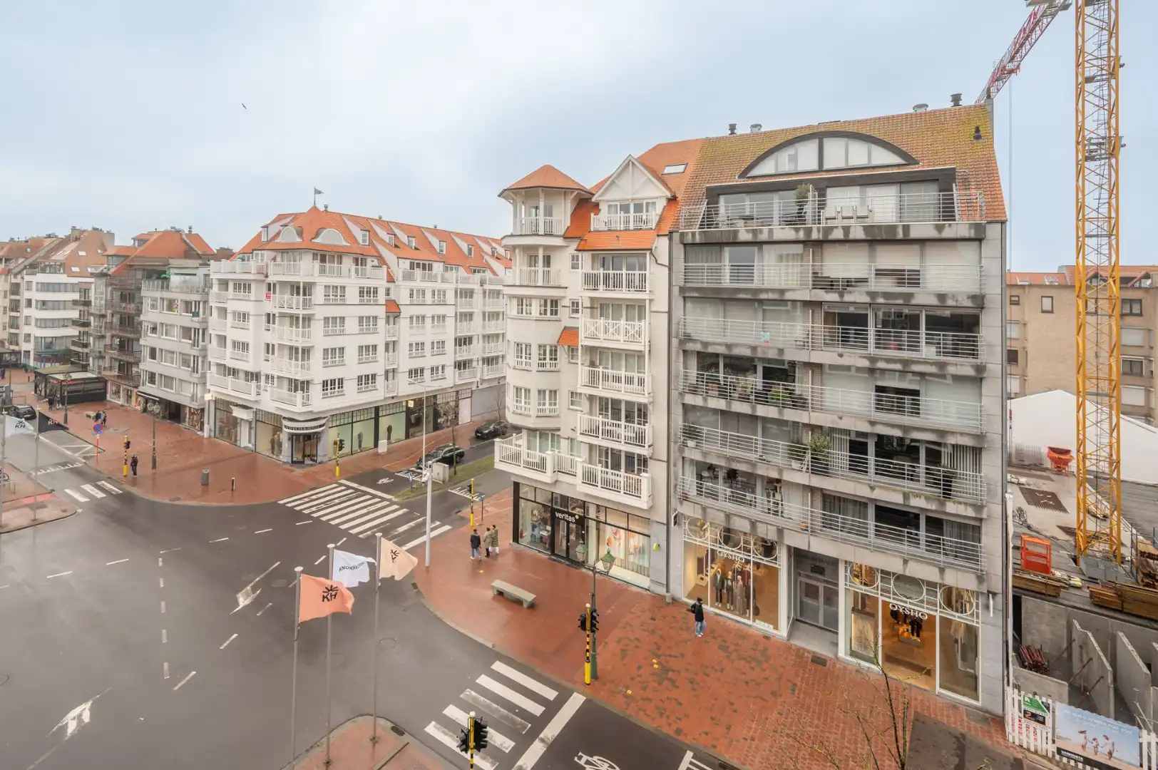 Op te frissen appartement met centrale ligging op Lippenslaan foto 7