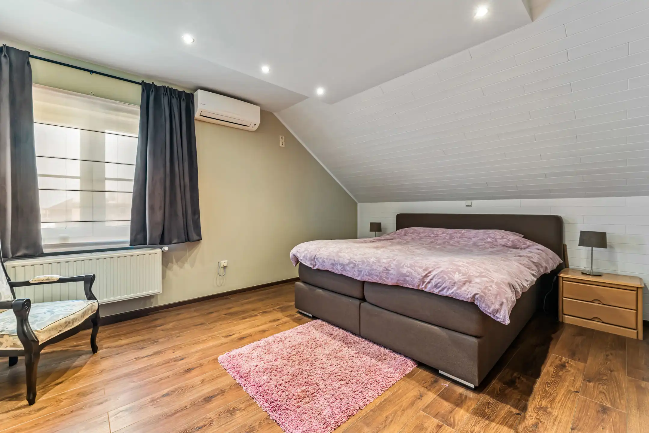 Vrijstaande woning met kapsalon/bureel op 13a47ca foto 18