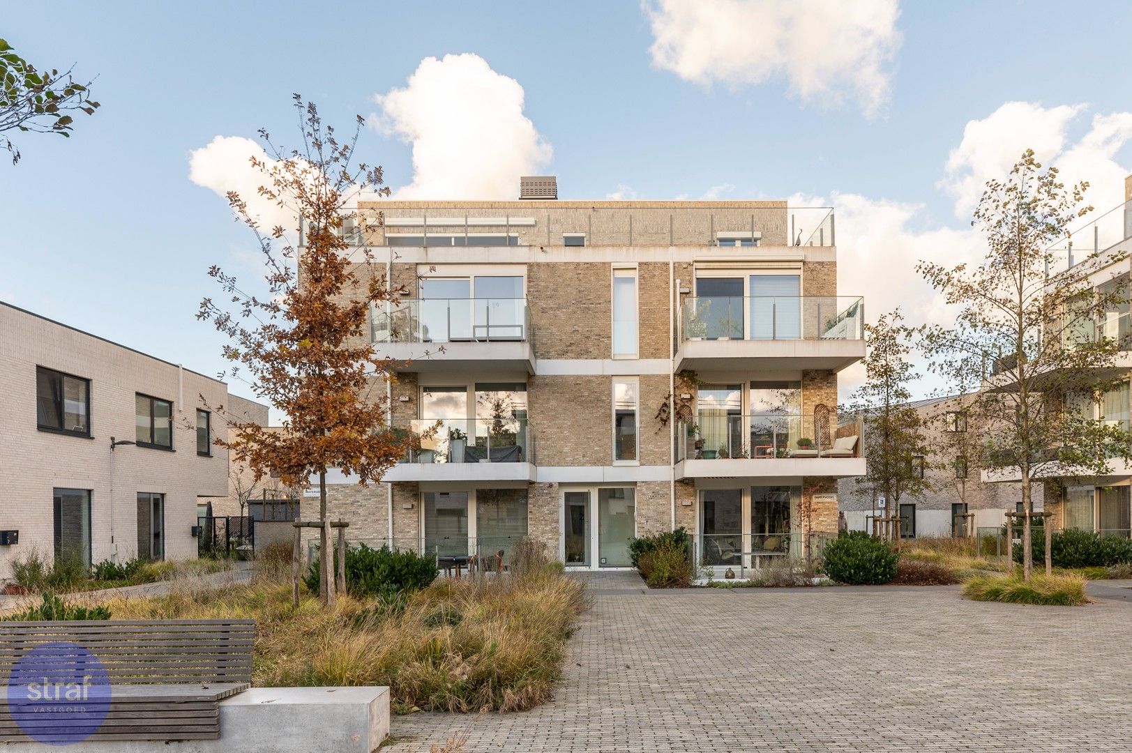 Nieuw en gezellig appartement met terras op toplocatie foto 13