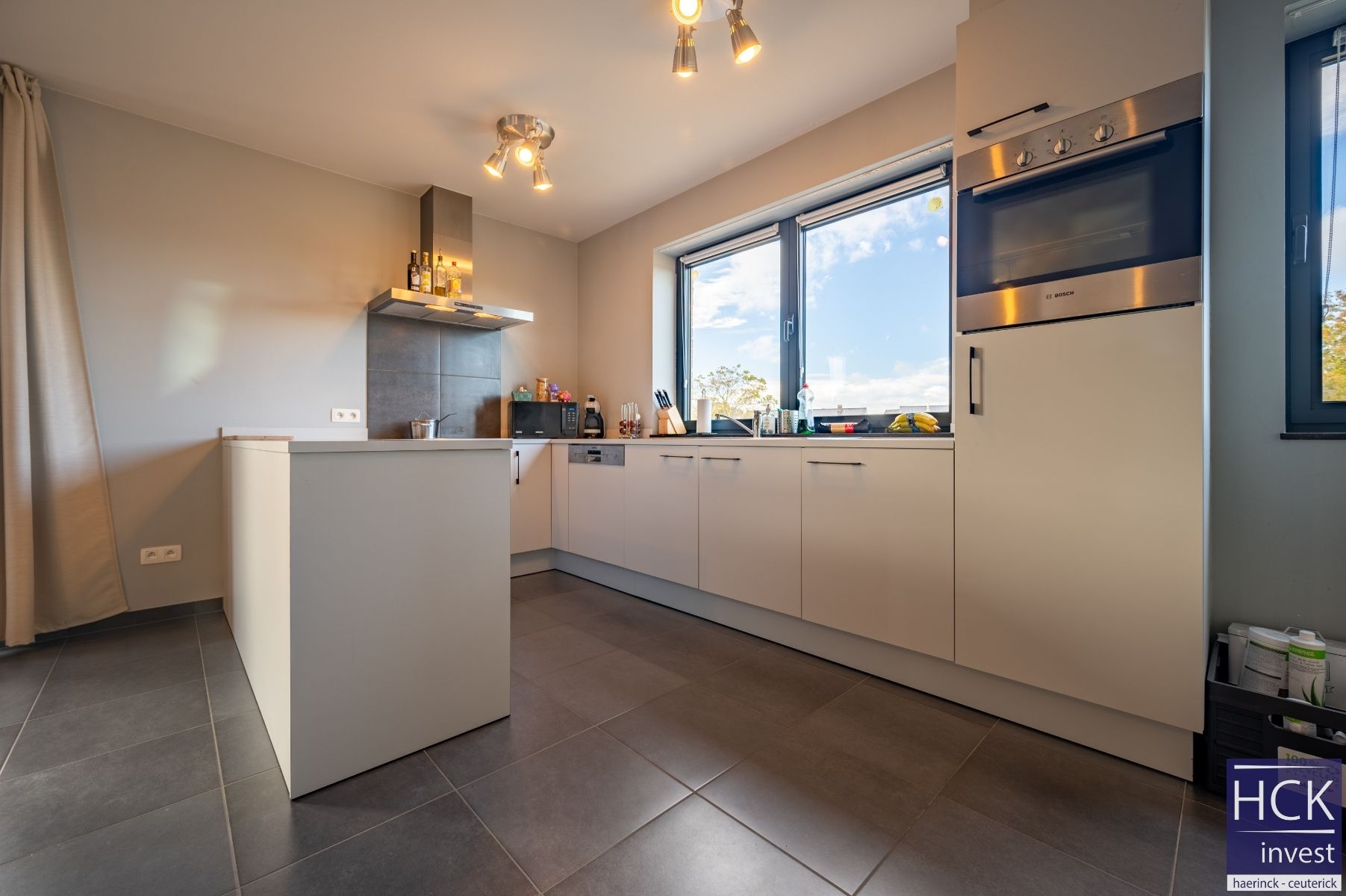 OUDENAARDE - Uitzonderlijk RUIM duplex-app. met 3 SLP. en TERRAS! foto 9