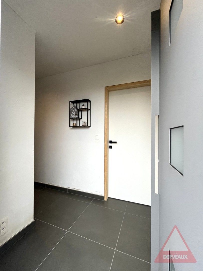 Langemark-Poelkapelle – Instapklare, volledig gerenoveerde woning met garage foto 2