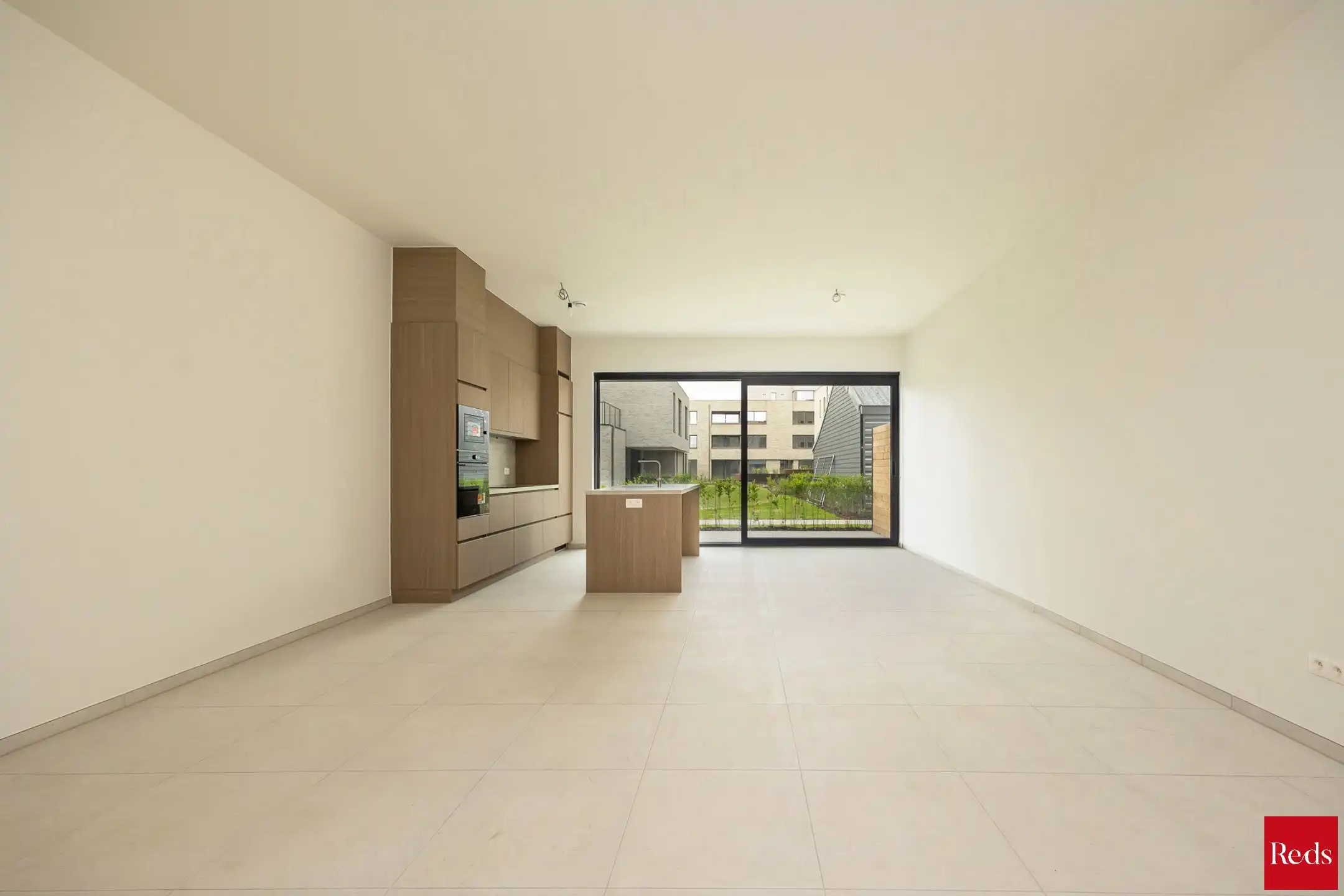 Ruim gelijkvloers nieuwbouwappartement met 3 slaapkamers foto 7