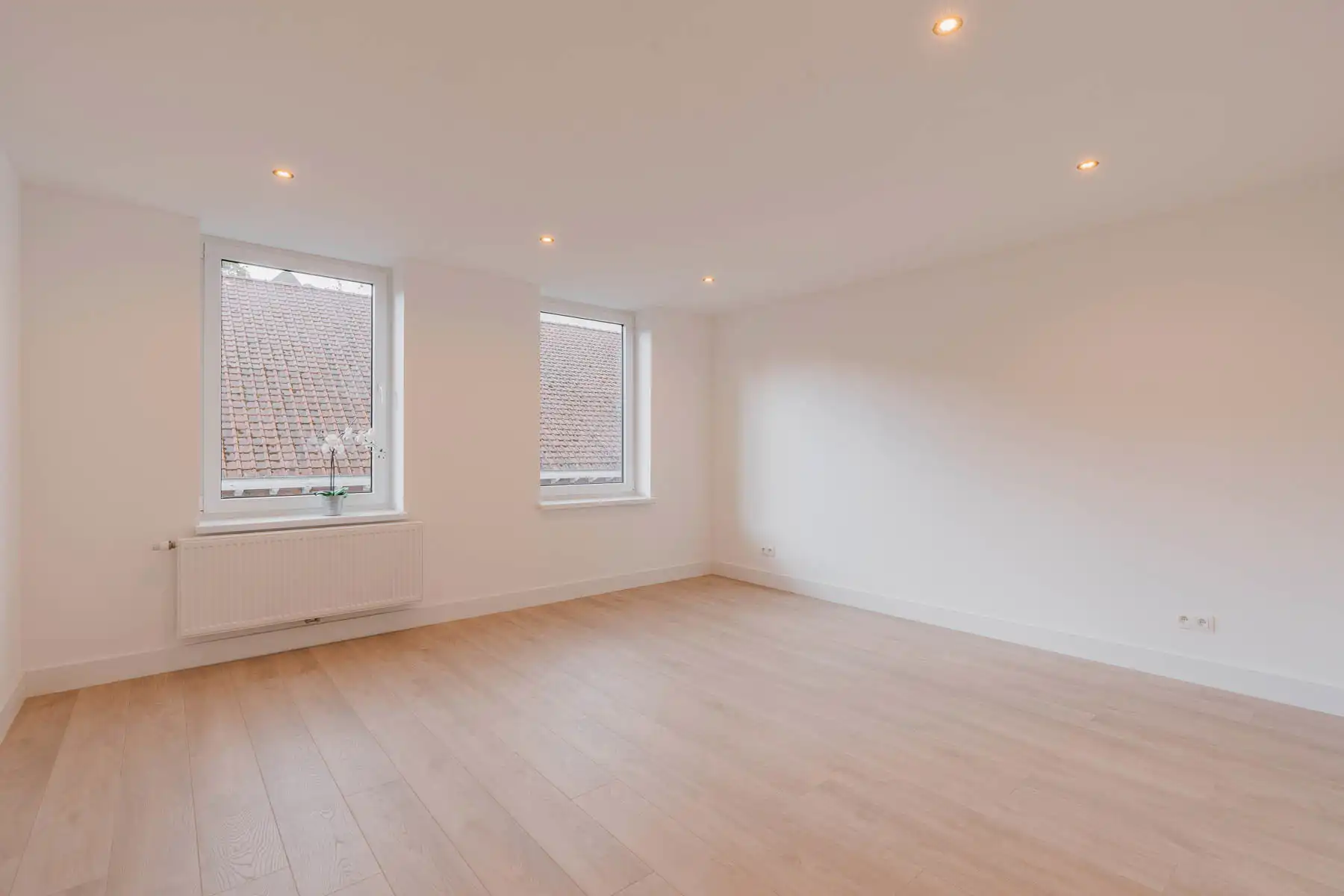 Vernieuwde energiezuinige woning in centrum Tremelo foto 16