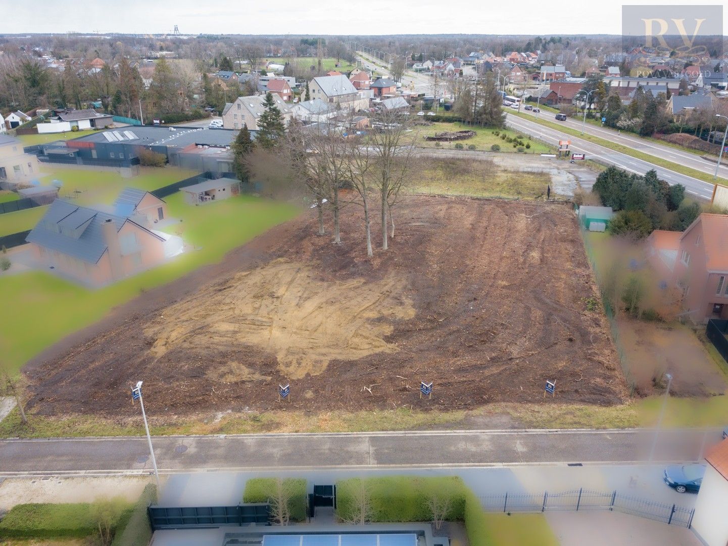 RUIM BOUWPERCEEL VOOR HOB  VAN 8A19CA IN DOOLOPENDE STRAAT IN ZONHOVEN foto 5