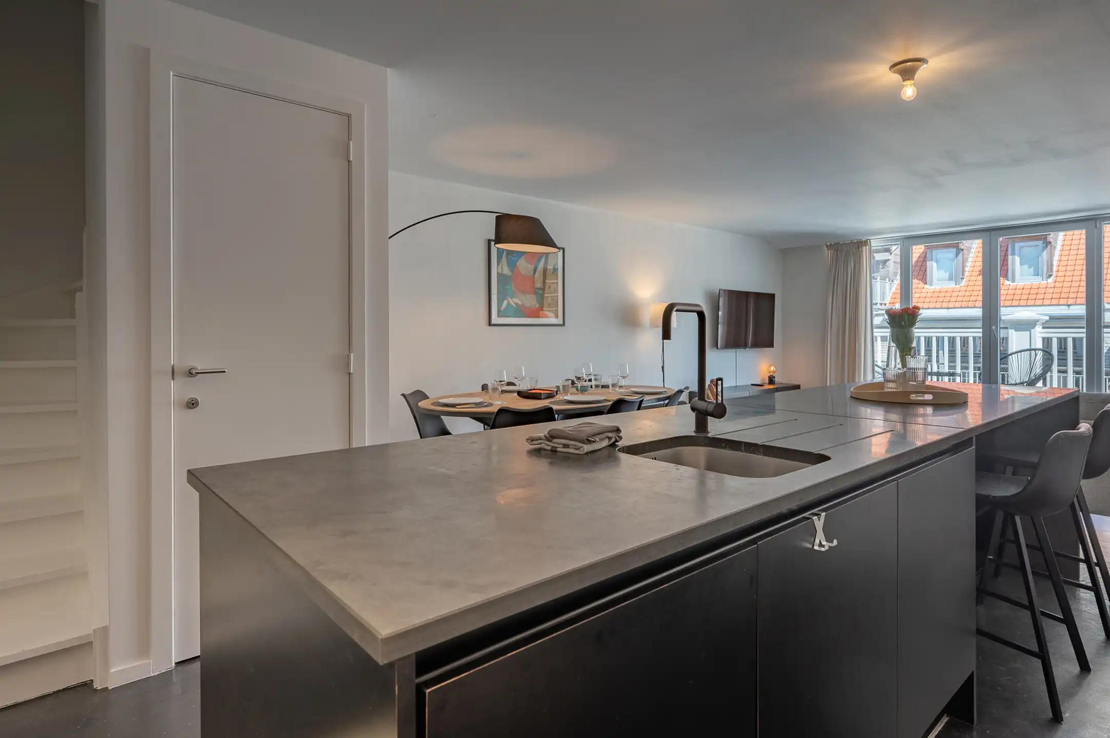 Hedendaags duplex appartement aan de rand van het Zoute... foto 9