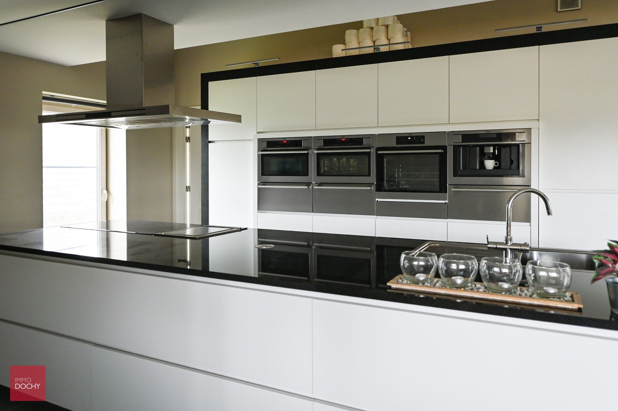 Mooie alleenstaande energiezuinige woning (A-label) met alle comfort en discretie foto 17