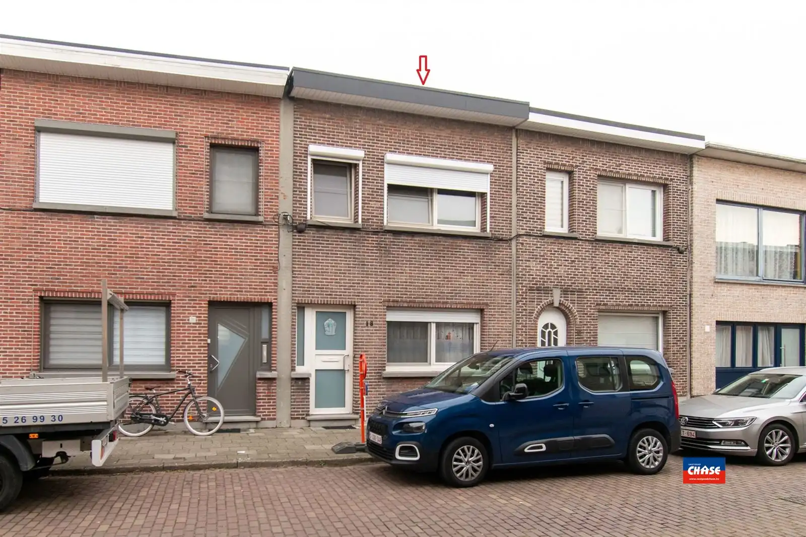 Instapklare woning met 2 tot 3 slaapkamers en mooie tuin foto {{pictureIndex}}