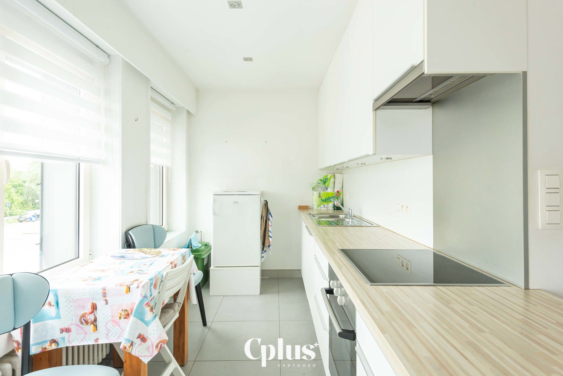 Ruim en lichtrijk appartement - te huur foto 8